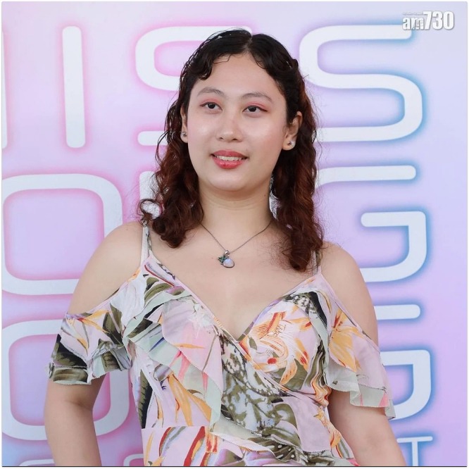 Kirsten Fok từng trông như bà thím khi tham gia Hoa hậu Hong Kong.