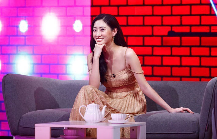 Bảng điểm mới của Hoa hậu amp;#34;gia thế toamp;#34; Lương Thùy Linh được VTV đưa, thấy môn học kém nhất - 7