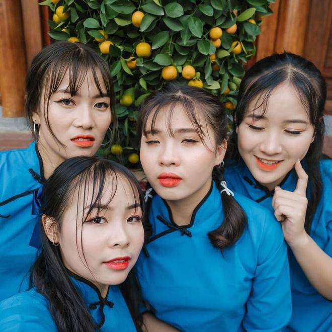 Chi tiền triệu thuê studio chụp kỷ yếu, lớp học ở TP.HCM khóc ròng khi nhận thành phẩm trên tay - 4