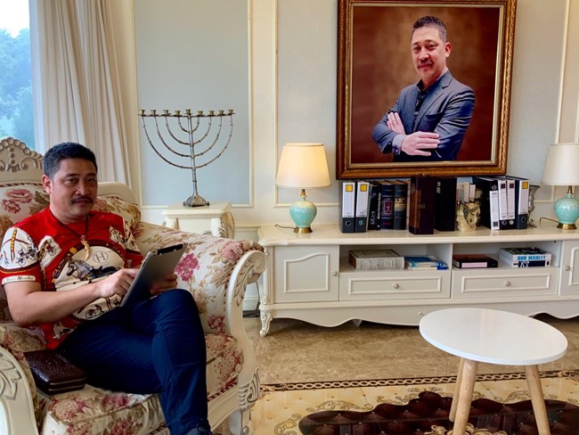 Ông Tấn amp;#34;Hương Vị Tình Thânamp;#34;: amp;#34;Vợ tôi xem phim chỉ mong chồng bị công an bắtamp;#34; - 4