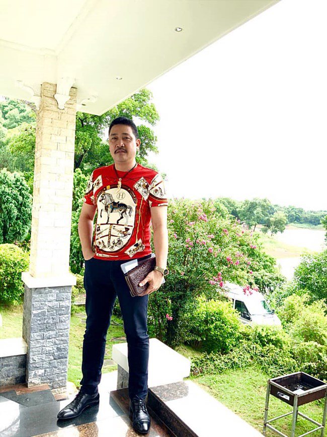 Ông Tấn amp;#34;Hương Vị Tình Thânamp;#34;: amp;#34;Vợ tôi xem phim chỉ mong chồng bị công an bắtamp;#34; - 8