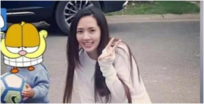 Ảnh thời trẻ của Quách Bích Đình sốt trở lại.