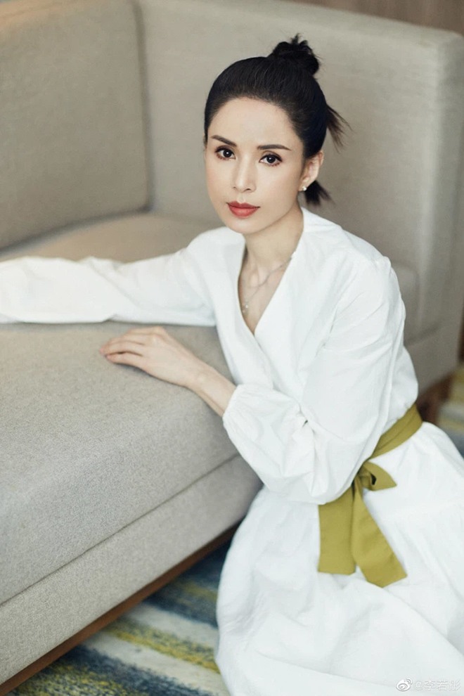 Lý Nhược Đồng thực sự lão hóa ngược.