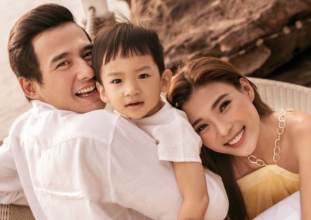 Diễn viên Thuý Diễm bị sử dụng hình ảnh để bán khẩu trang giá cao giữa tâm dịch, khiến cô phải bức xúc giải thích.