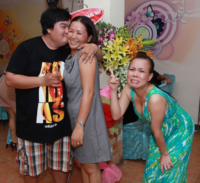 Hoàng Mập cho rằng vợ chồng nên “mắt nhắm, mắt mở” thì hôn nhân mới hạnh phúc.