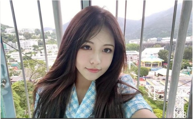 Cô sở hữu vẻ ngoài xinh xắn, đáng yêu.