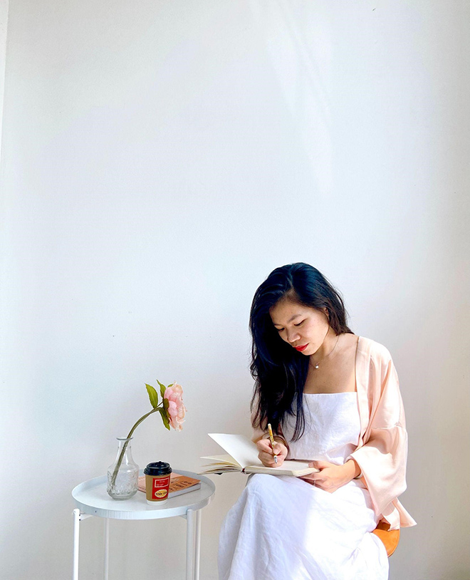 Tác giả/Nhà văn Lynh miêu - Founder của Bloom Books