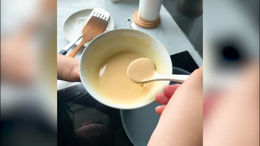 Lê Phương gây hoang mang vì có nhiều dấu hiệu của mẹ bầu, phản ứng lạ trước những câu hỏi về tin vui