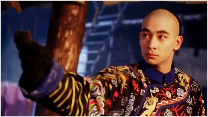 Anh được gia đình cho đi học võ từ nhỏ.