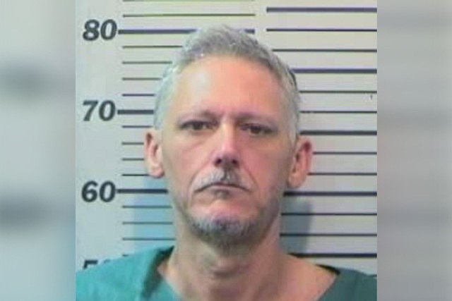  Michael Amacker.