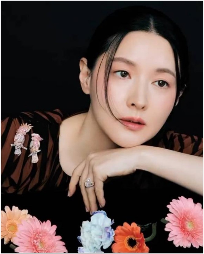 Lee Young Ae vẫn xứng danh là quốc bảo nhan sắc của Hàn Quốc.