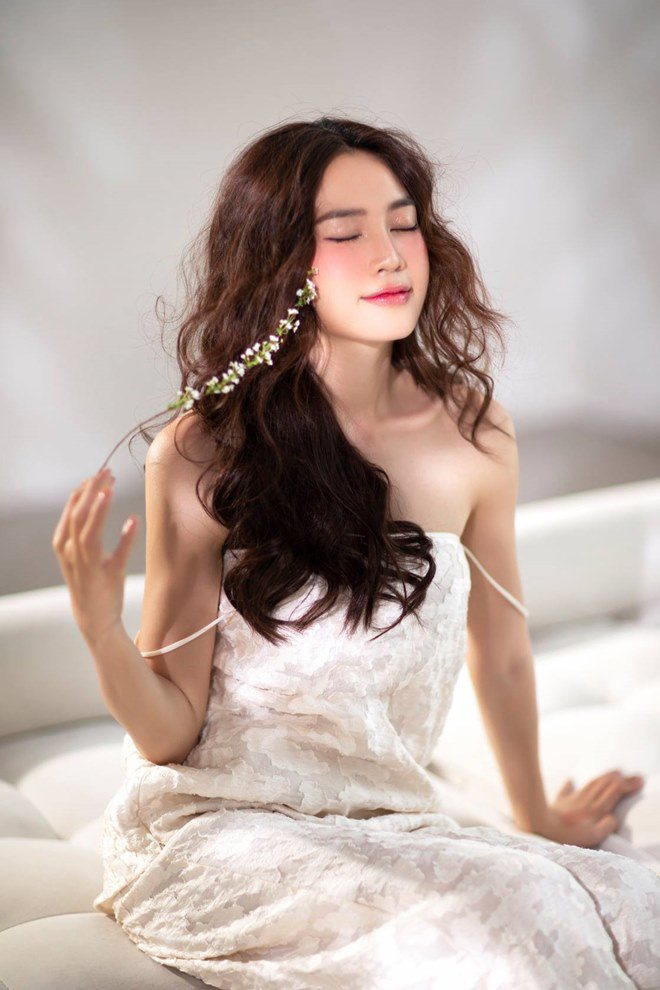 Lan Ngọc - Mỹ nữ xinh đẹp hay vui cười trên gameshow và những biến cố không thể ngờ - 26