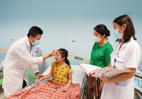 Việc nhập viện muộn rất nguy hiểm đến tính mạng của trẻ.