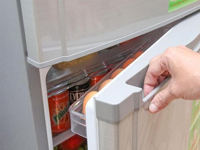 Cửa tủ lạnh mở ra hướng này là đại kỵ, thay đổi một chút dễ gọi tài lộc