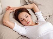 Sức khỏe - Tư thế ngủ tưởng xấu xí nhưng giúp chị em giảm cân, đẹp da lại ngừa bệnh phụ khoa
