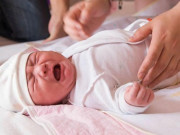 Sức khỏe - Ngủ ít ảnh hưởng đến phát triển chiều cao của bé thế nào?