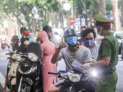 Tin tức - Hà Nội: Trước nghỉ lễ, người ra đường vẫn đông với muôn vàn lý do xin thông cảm...