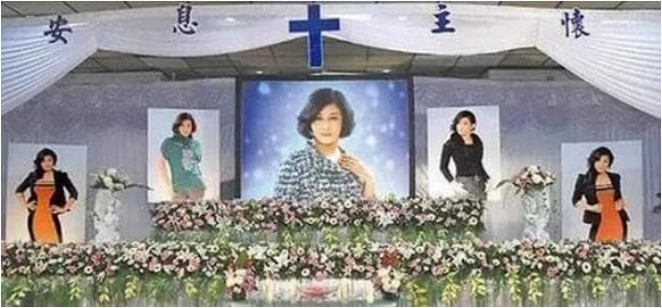 Mạnh Đình Lệ chưa được chôn cất, người nhà đã tranh nhau tài sản.