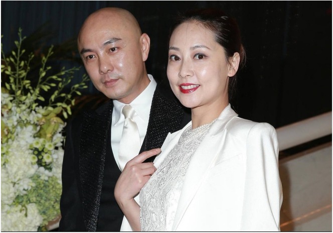 Trương Vệ Kiện đã lâu không sống cùng vợ.