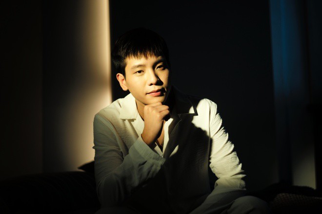 Nhắn tới khoảng trời em là món quà khích lệ tinh thần trong mùa dịch từ Quân A.P gửi tới khán giả.