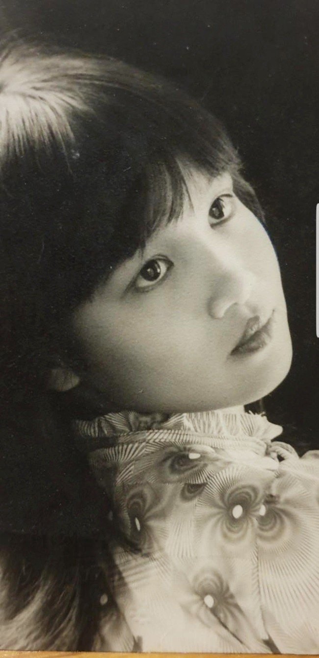 Nhan sắc của nghệ sĩ Tú Oanh khi còn trẻ..