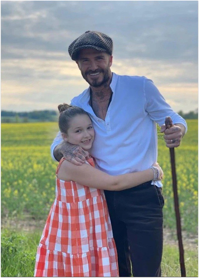 Sau khi các cậu con trai lớn và hẹn hò, Beckham dành tình yêu cho con gái.