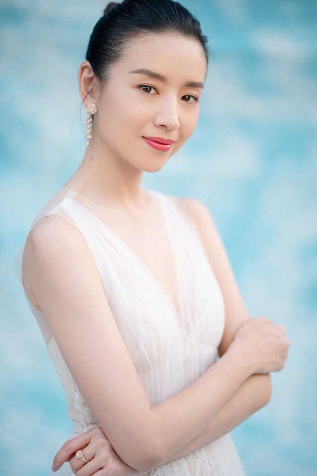 Diễn viên Đổng Khiết.