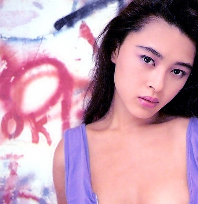 ... chẳng kém ở quê nhà.