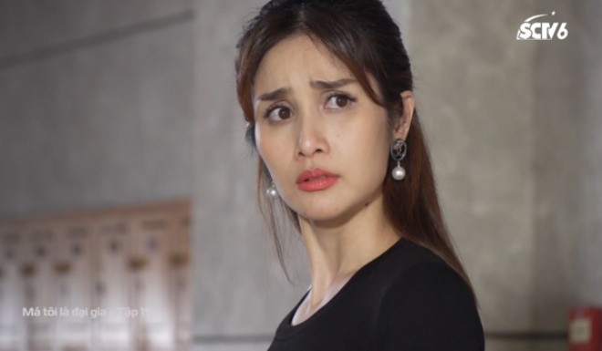 Kim Dung ngạc nhiên và nghi ngờ trước sự thay đổi này.