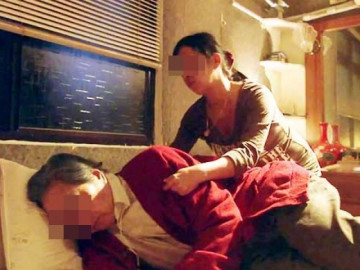 Vợ đến thăm bố chồng ốm rồi mất tích, chồng ngỡ ngàng khi biết sự thật về bố mình