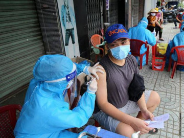 Người dân, doanh nghiệp cần chuẩn bị gì cho bình thường mới ở TP.HCM?