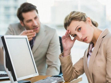 Có cạy miệng cũng không nên nói những điều này ở nơi làm việc