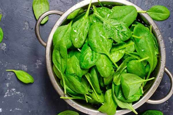 Cách nấu cháo thịt bò cải bó xôi phô mai cho bé ăn dặm bổ dưỡng nhất - 3