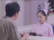 Bà bầu - Đưa vợ đi đẻ, chồng vừa nhìn thấy y tá liền nhét vội mảnh giấy nhỏ vào tay