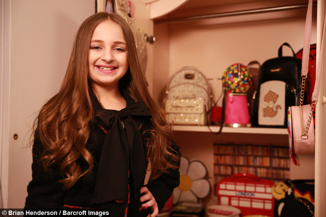 Crowned Miss America Child, 15-year-old girl is now rich, goddess beauty - 6