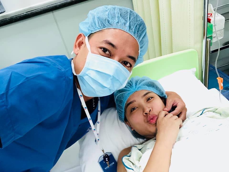 4 con sao Việt chào đời náo loạn bệnh viện, bác sĩ cũng thót tim, giờ xinh xắn bụ bẫm - 14