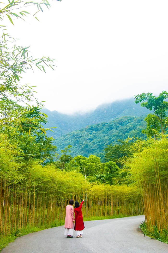 Khung cảnh này rất hợp với các trang phục truyền thống