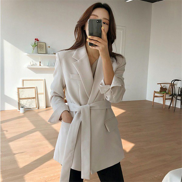 Đây là kiểu áo blazer hội sành điệu đua nhau diện, vừa thanh lịch lại chuẩn xu hướng thu đông - 13