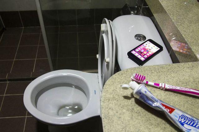 Đồ vật tưởng sạch nhất ai cũng cho vào miệng lại có thể bẩn như toilet vì lý do này - 2