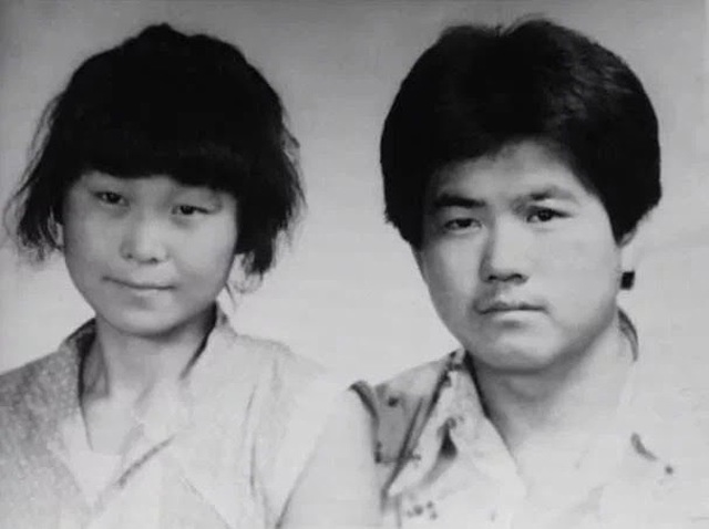 Tiểu thư lấy chàng nhặt đồng nát, số vượng phu giúp chồng thành tỷ phú nhờ bán đậu phụ - 1