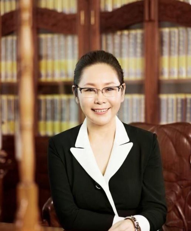 Tiểu thư lấy chàng nhặt đồng nát, số vượng phu giúp chồng thành tỷ phú nhờ bán đậu phụ - 5