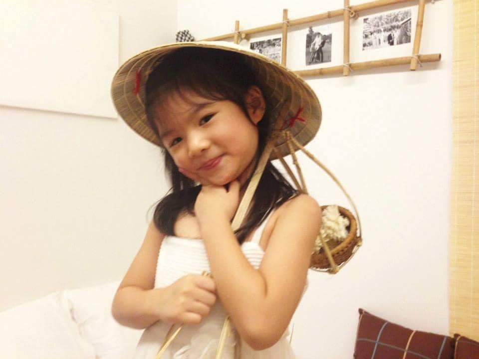 Con gái Trương Ngọc Ánh đẹp tựa mỹ nhân, ảnh 10 năm trước đã là công chúa, xinh tự nhiên - 5