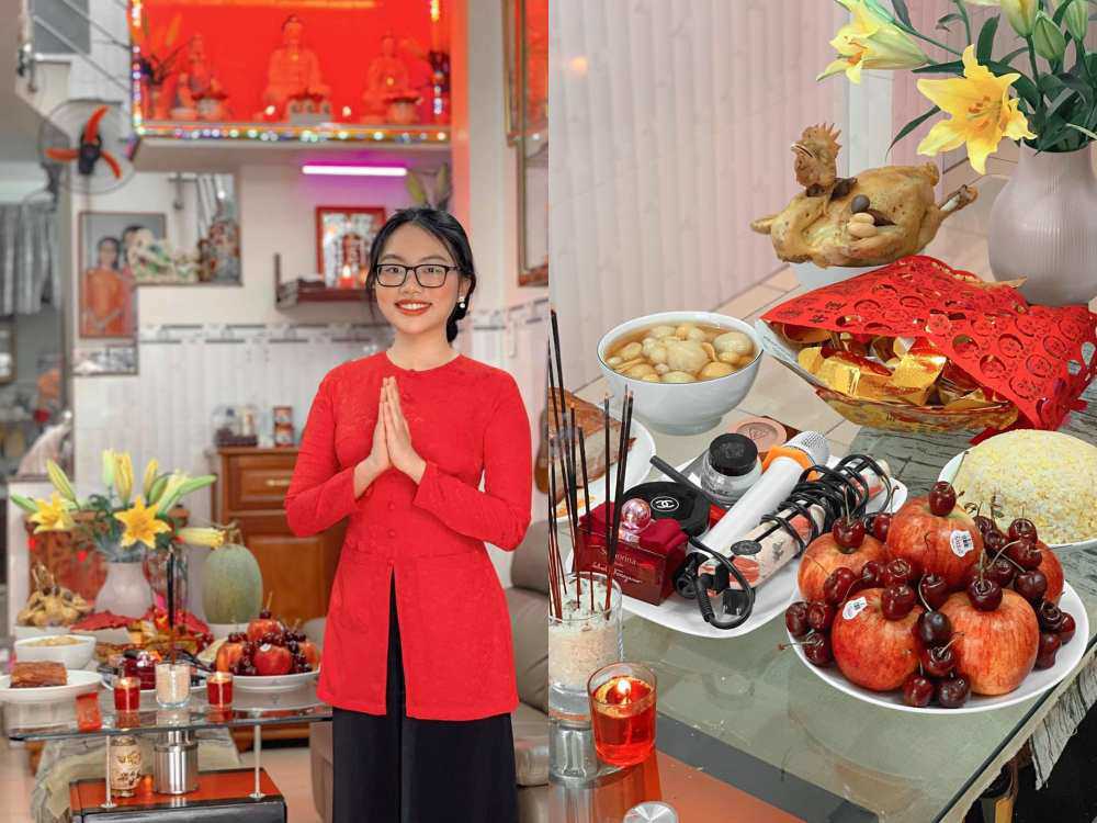 Mâm cúng Tổ của Phương Mỹ Chi được chuẩn bị tươm tất. Cô cho biết cũng dạy từ sớm, chuẩn bị áo trang phục quen thuộc là áo bà ba để thực hiện nghi lễ. Năm nay chỉ được dâng hương cho Tổ nghiệp tại nhà nhưng vẫn phải mặc trang phục quen thuộc mình biểu diễn để Tổ có thể thấy con đã trưởng thành qua từng năm. Nhờ sự che chở và soi sáng của Tổ nghiệp nên con ngày càng được khán giả yêu mến, cầu mong Tổ hãy tiếp tục thương con và dẫn lối con đi trên con đường nghệ thuật - nữ ca sĩ sinh năm 2003 cho biết.