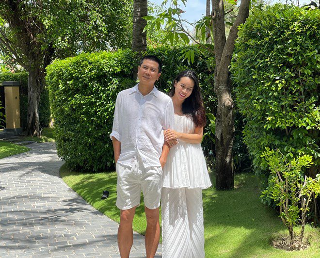 Gia đình Lưu Hương Giang rất hạnh phúc trong những ngày nghỉ dịch bên nhau.