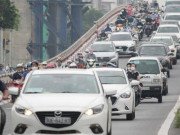 Tin tức - Chùm ảnh: Đường phố Hà Nội ken kín phương tiện trong sáng đầu tuần