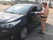 Tin tức - Những ai được ra vào Hà Nội khi nới lỏng giãn cách, cần chuẩn bị giấy tờ gì?