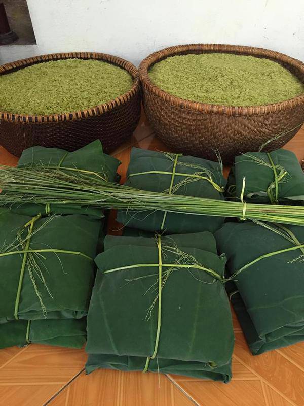 Bởi người làm cần 7-8 kg lúa non mới làm ra được 1kg cốm.