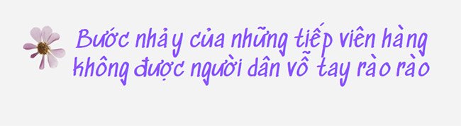 amp;#34;Sốt xình xịchamp;#34; clip tiếp viên hàng không hướng dẫn tiêm vắc-xin: Người trong cuộc chia sẻ bất ngờ - 4