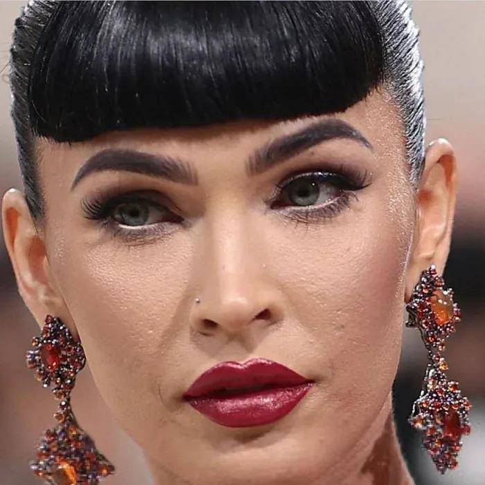 Bóc cận cảnh lớp make-up của các minh tinh, mỹ nhân đình đám cũng mắc lỗi chí mạng - 1