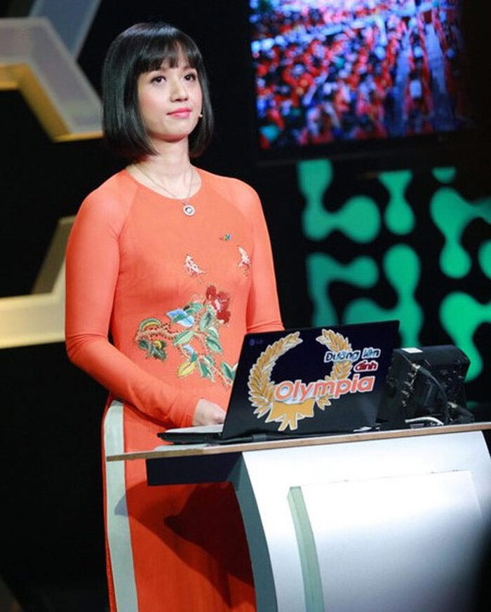 Dàn MC amp;#34;cầm trịchamp;#34; Đường lên đỉnh Olympia: Tỏa sáng trước công chúng, giấu đời tư trong bóng tối - 5